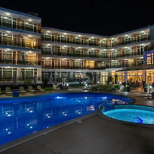 https://hotel-miramar-half-board.sozopol-hotels.com