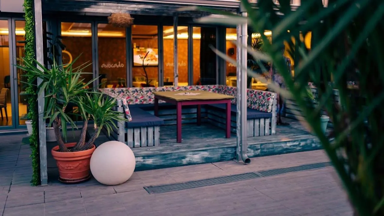 Plaza Hotel Plovdiv - Free Parking